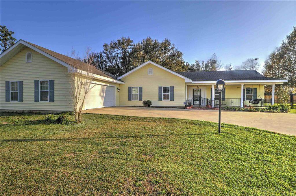 2206 Greenlawn St Street - Photo 1