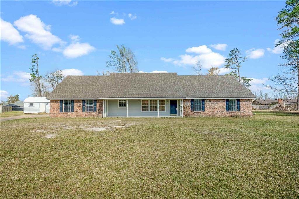 590 Pinecone Drive - Photo 1