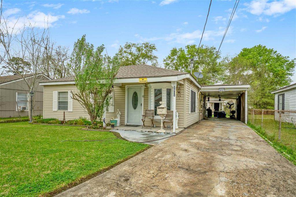 2803 Hinton Dr Drive - Photo 1