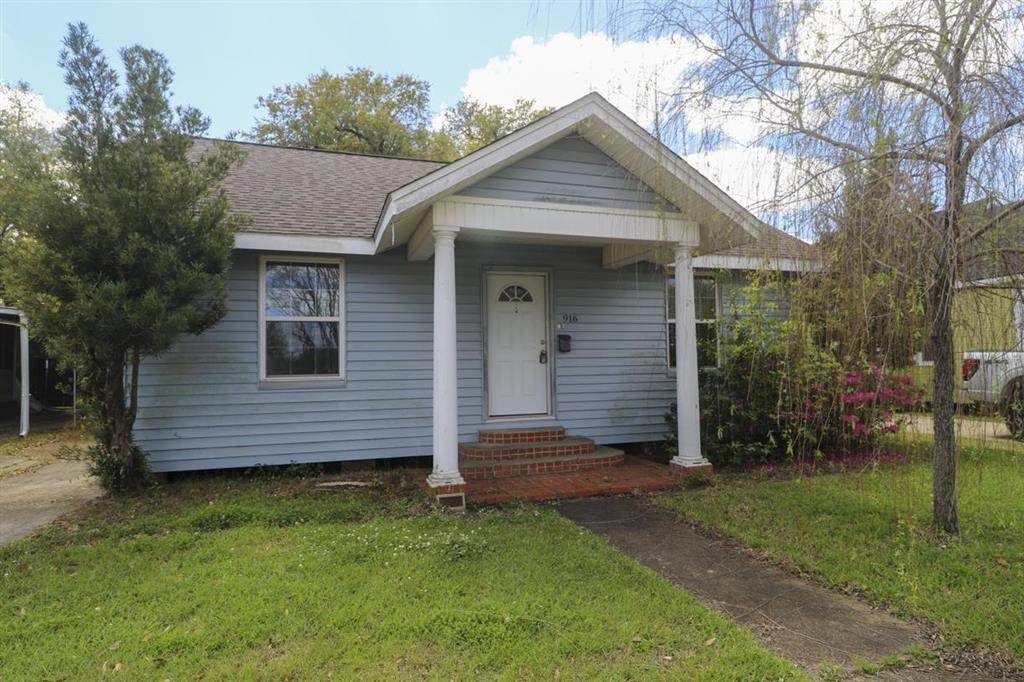 916 9Th St Street - Photo 1