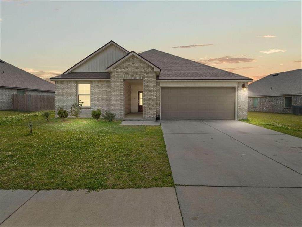 784 Gold Finch Way Way - Photo 1