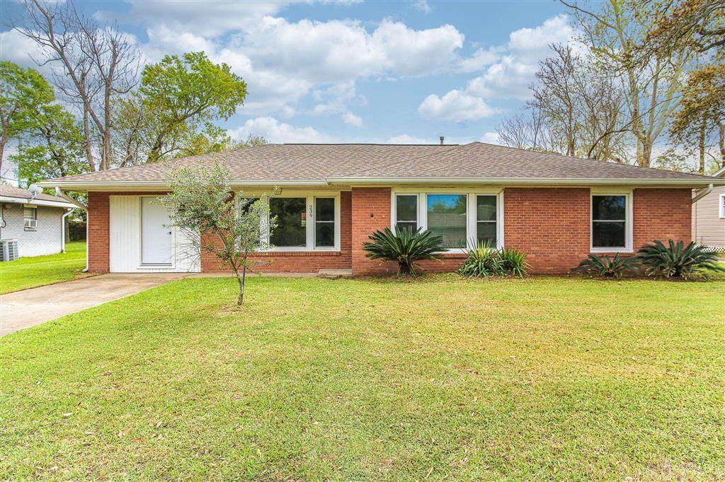 239 Arlington Drive - Photo 1