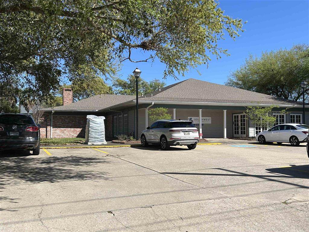 640 Dr. Michael Debakey Drive - Photo 1