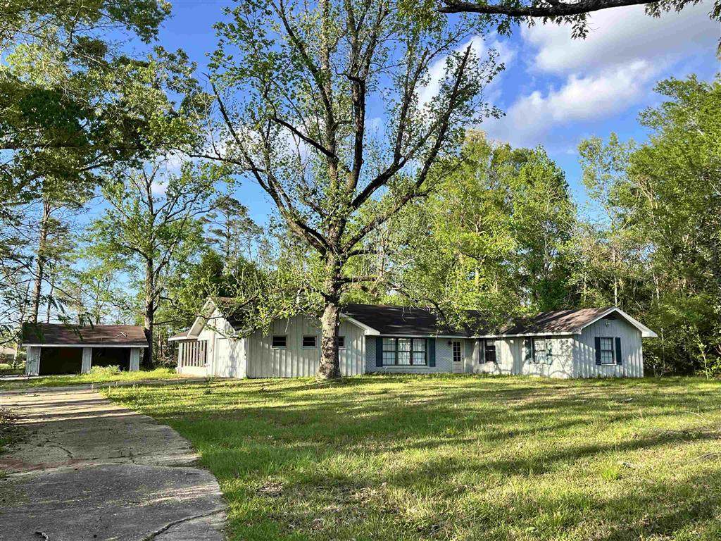 800 4th Street - Photo 1