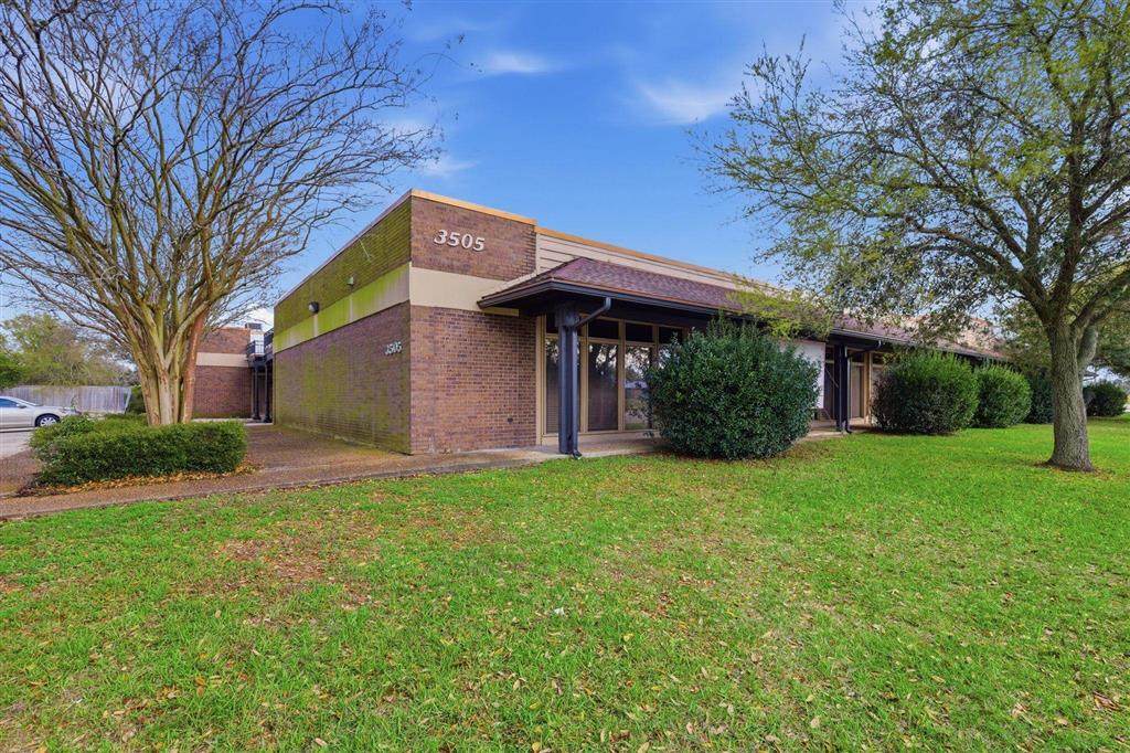 3505 5th Avenue - Photo 1