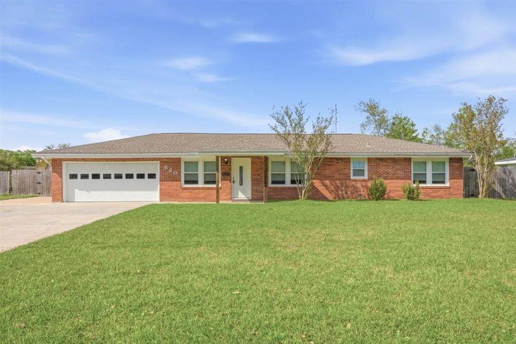 620 Glover Street - Photo 1