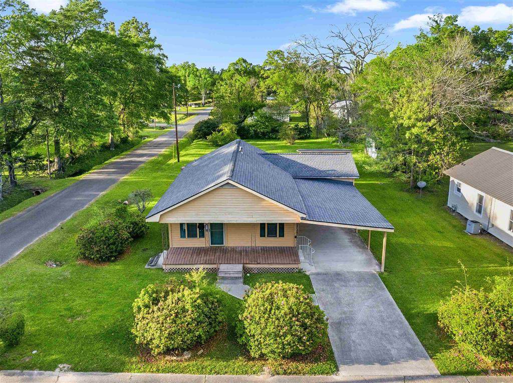 202 Gill Street - Photo 1