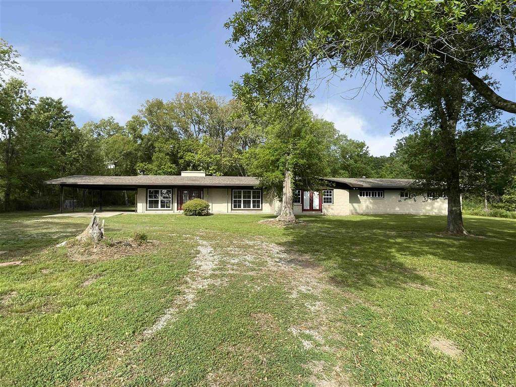 12295 Hwy 99 - Photo 1