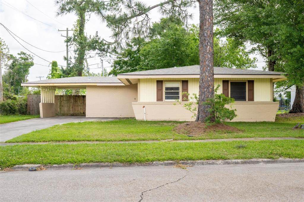 3605 Roosevelt Street - Photo 1