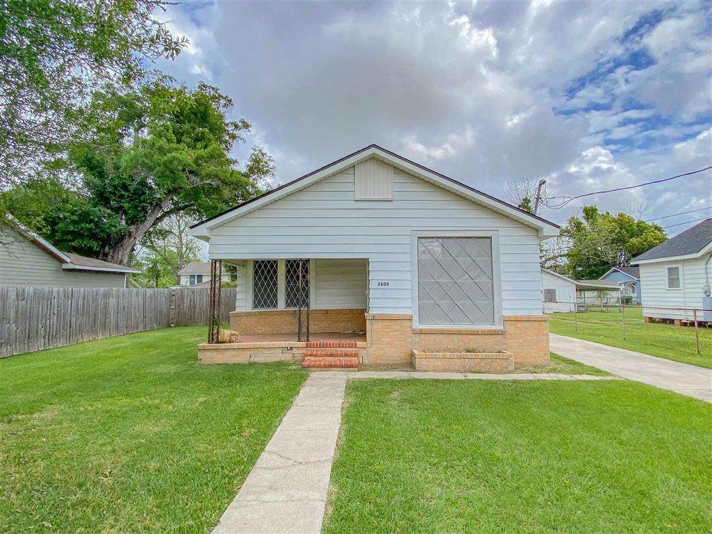 2609 Creole Street - Photo 1