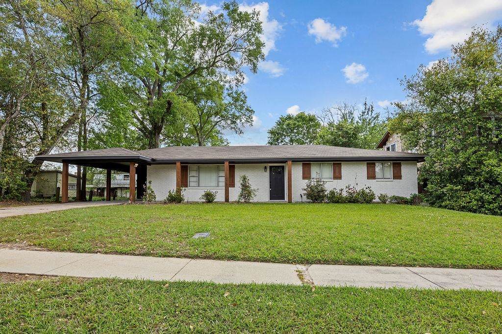 710 Bon Ami St Street - Photo 1