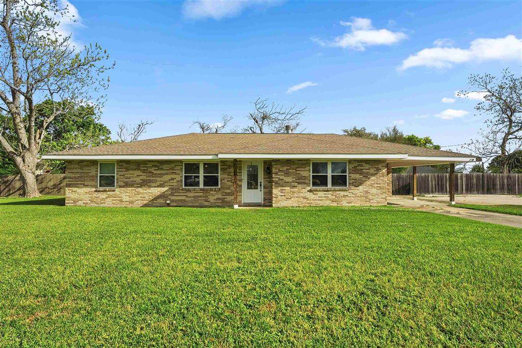 2637 Waldon Drive - Photo 1