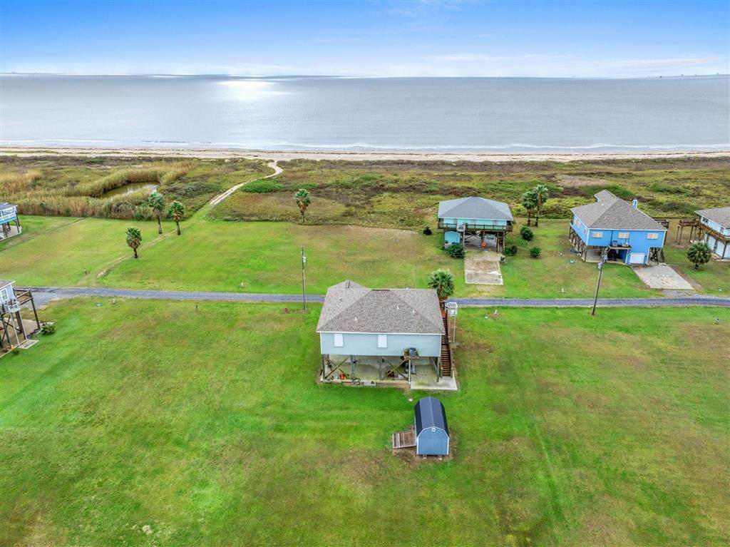 132 Pelican Beach Dr Drive - Photo 1