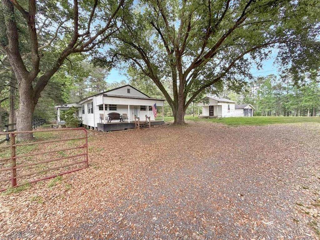 6949 Highway 8 - Photo 1