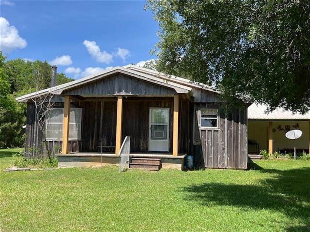 1189 Parish Line Road - Photo 1