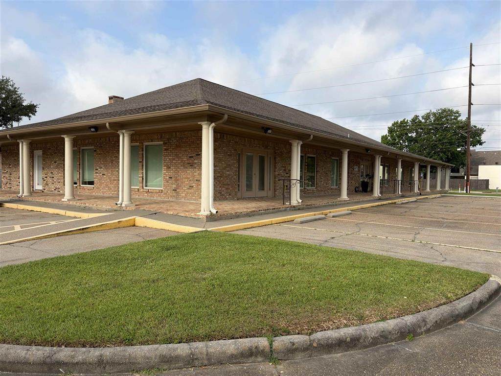 791 Bayou Pines Drive - Photo 1