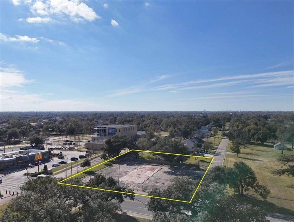 4200 Ryan Street - Photo 1