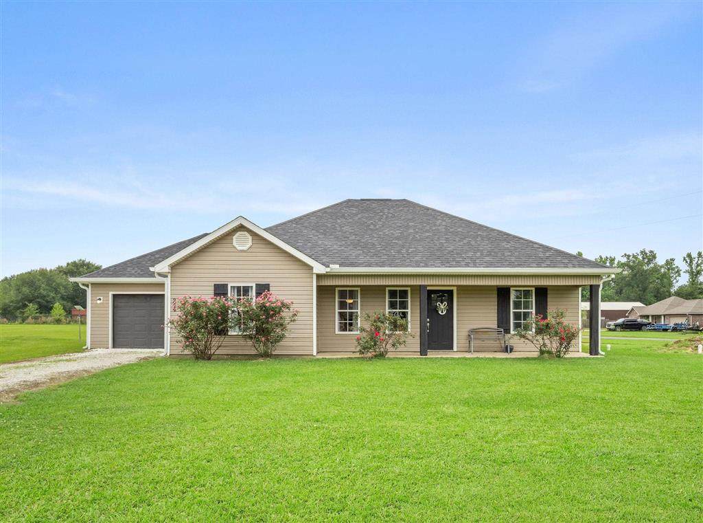 244 Jack's Circle - Photo 1
