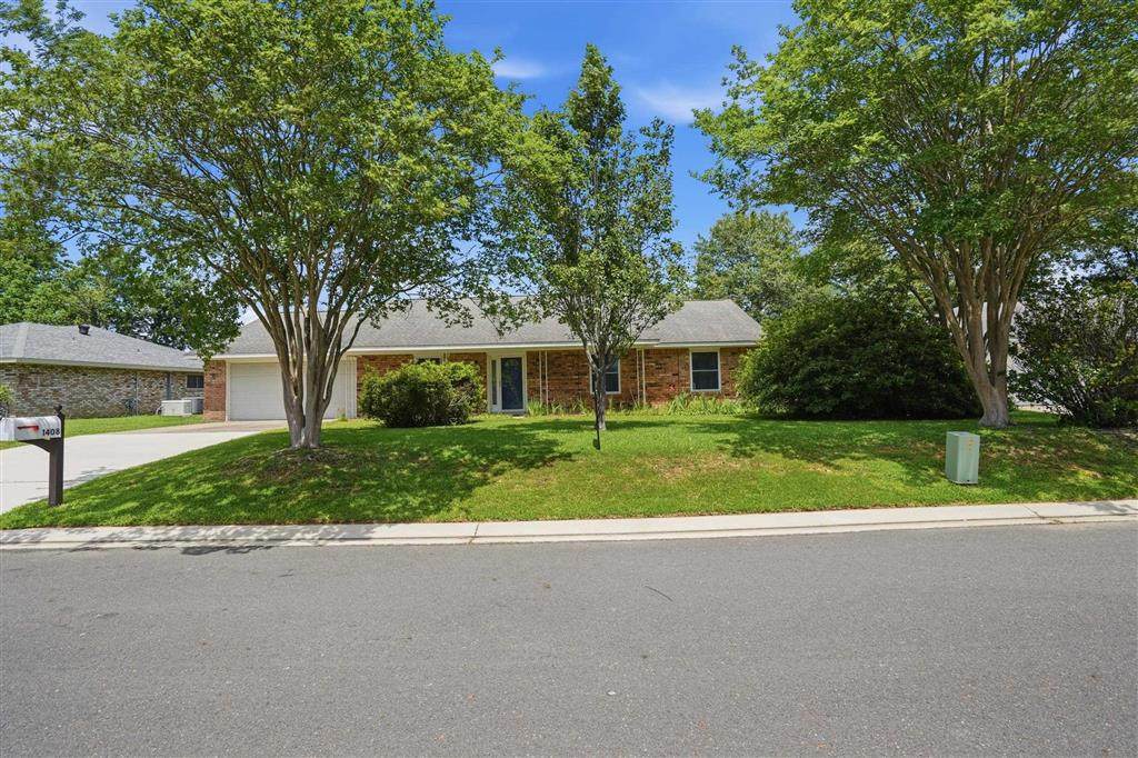 1408 Meadowbrook - Photo 1