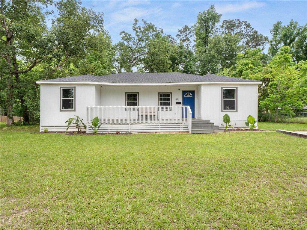 2111 Jean Street - Photo 1
