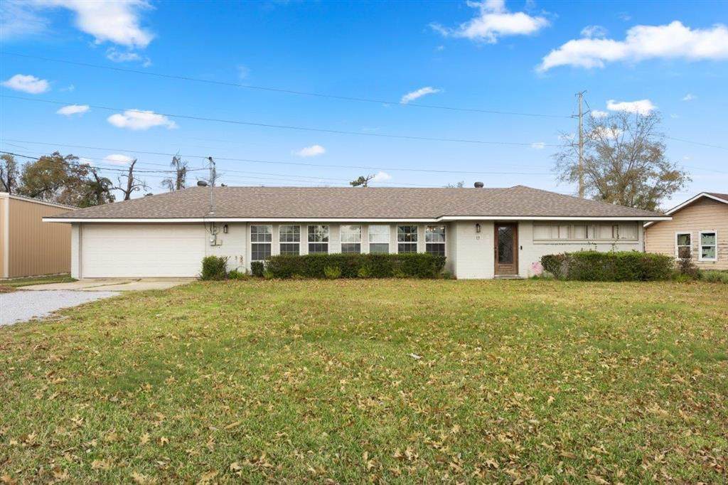 17 Horseshoe Lane - Photo 1