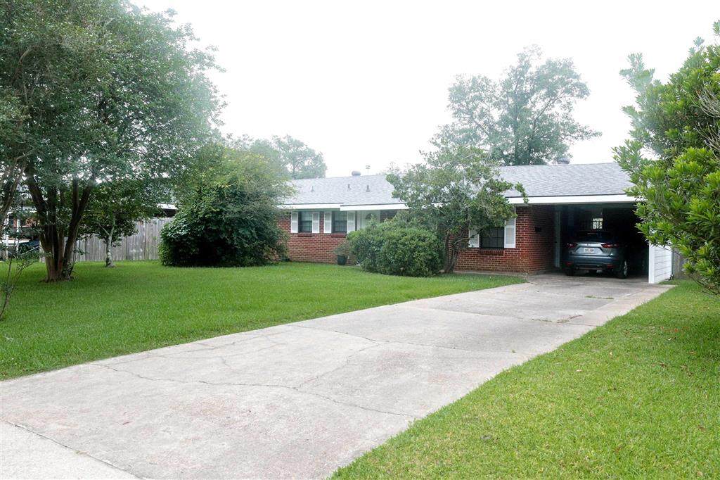 109 Orchard Drive - Photo 1