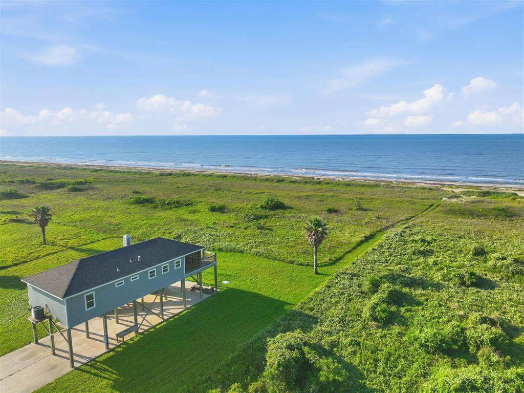195 Pelican Beach Drive - Photo 1