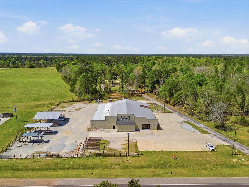 9188 27 Highway - Photo 1