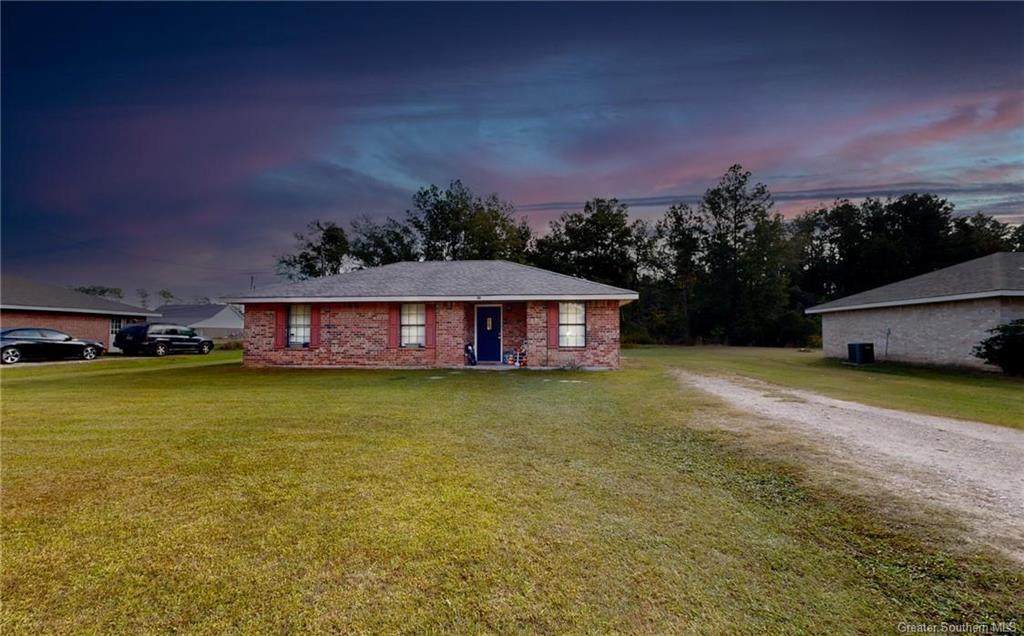 1114 Pinder Lane - Photo 1