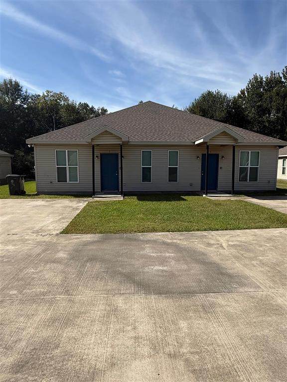 2727 3rd Street - Photo 1