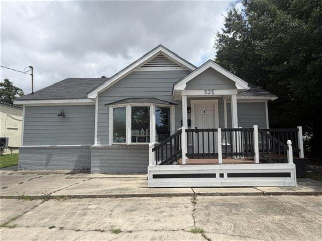 525 Alamo Street - Photo 1