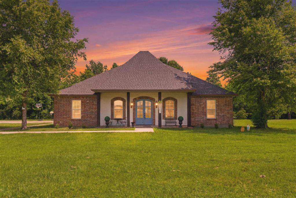 124 Wallace Ellender Road - Photo 1