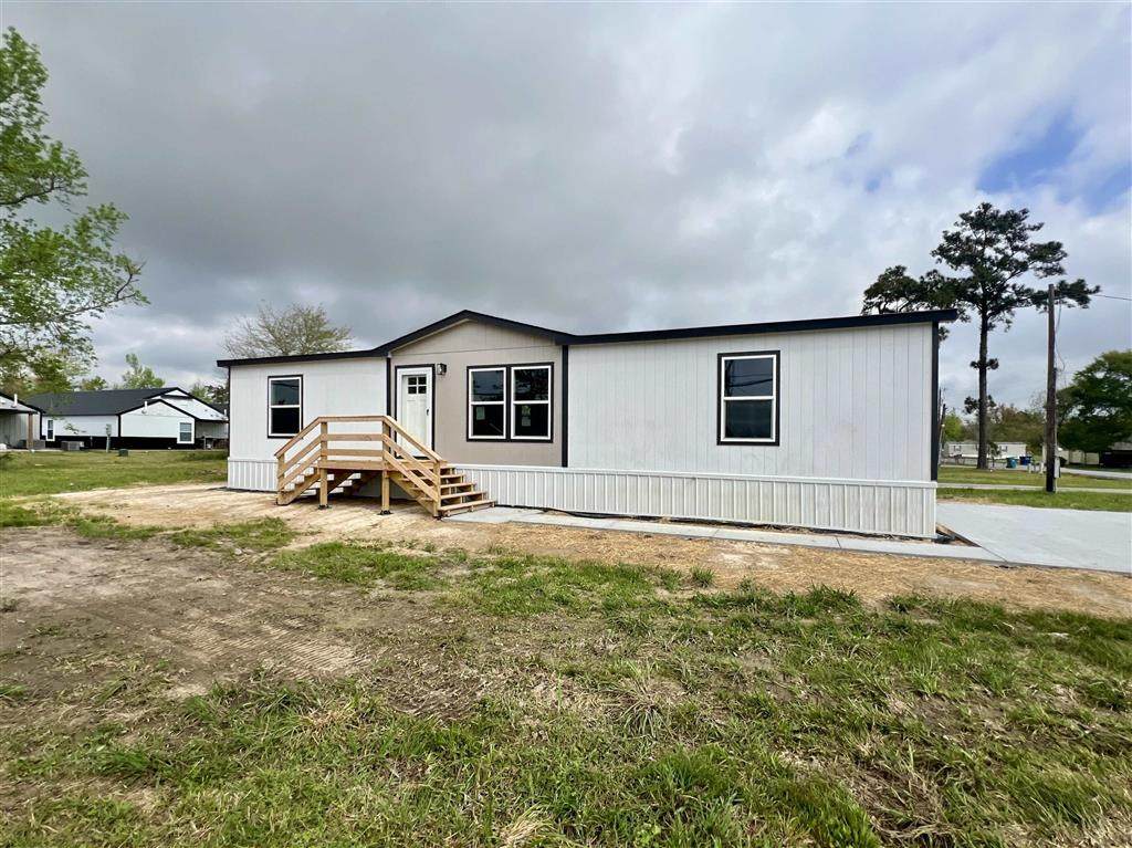276 Vickie Lane - Photo 1