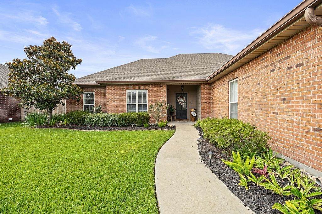 1220 Adam Lane - Photo 1
