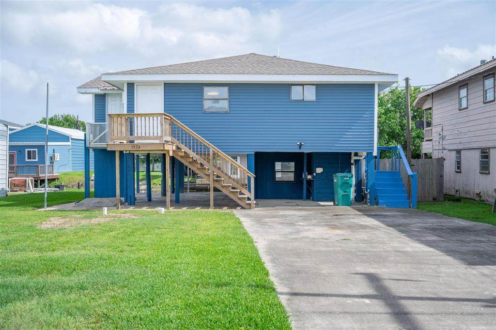 1532 Dogwood Road - Photo 1