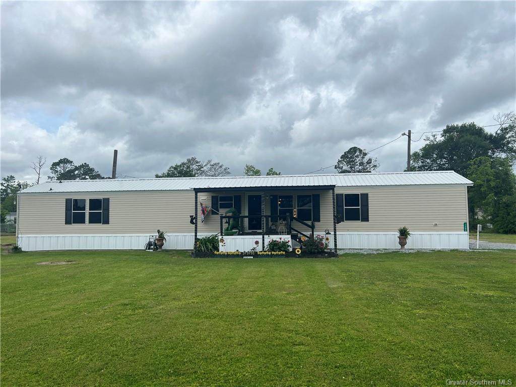 1393 Idlebrook Drive - Photo 1