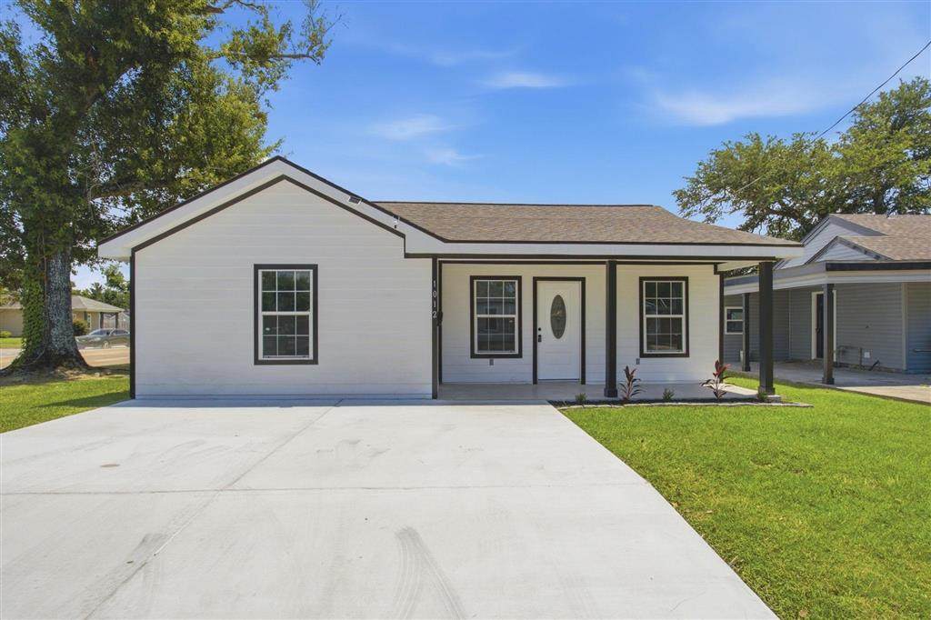 1012 Azalea St Street - Photo 1