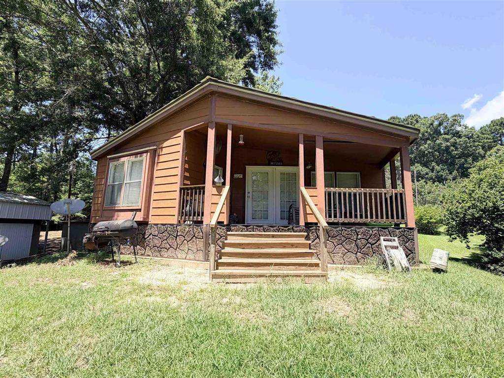 148 Mulberry Drive - Photo 1