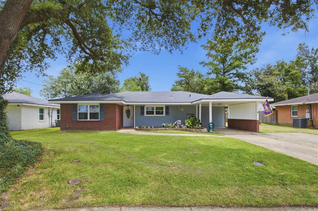 4705 Desoto Street - Photo 1