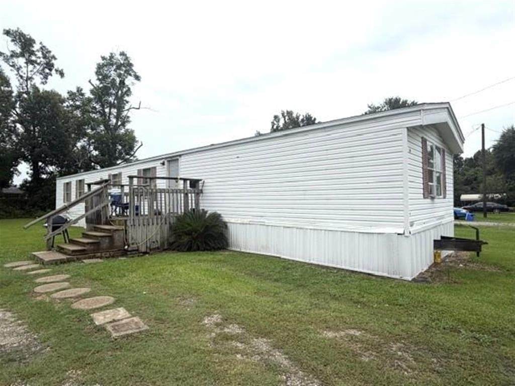 403 Vincent Lane - Photo 1