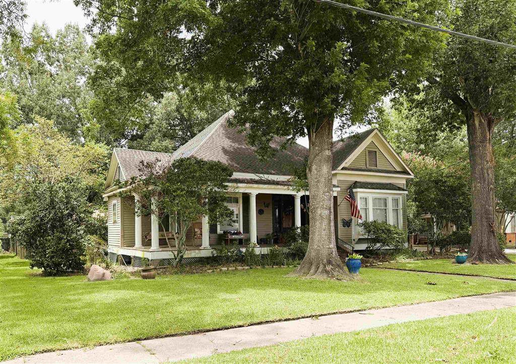 351 4th St - Photo 1