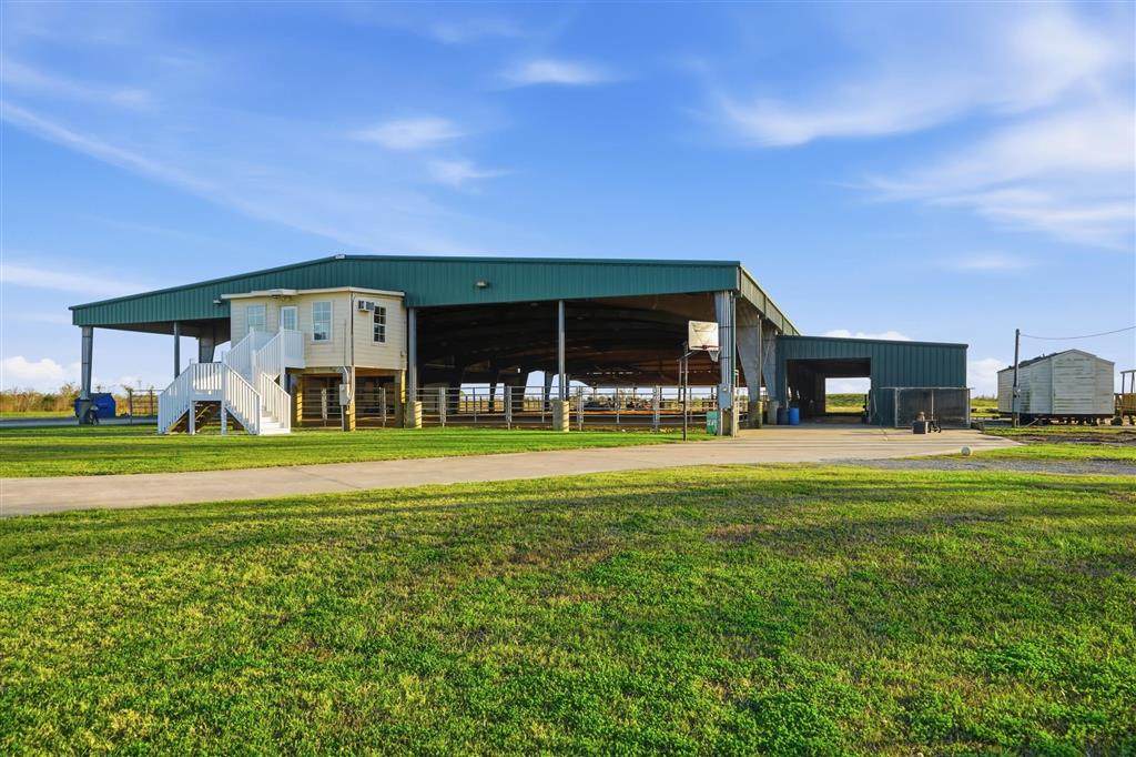 2400 Highway 384 - Photo 1