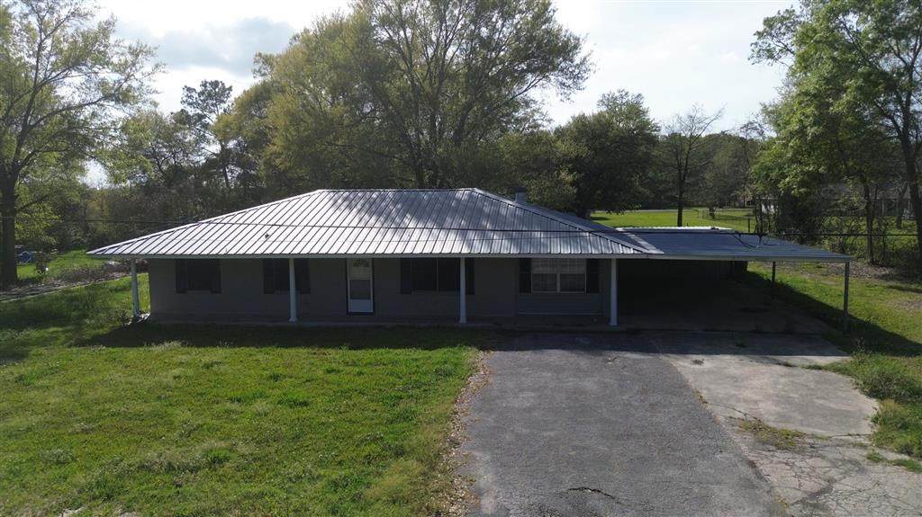 2041 Ann Street - Photo 1