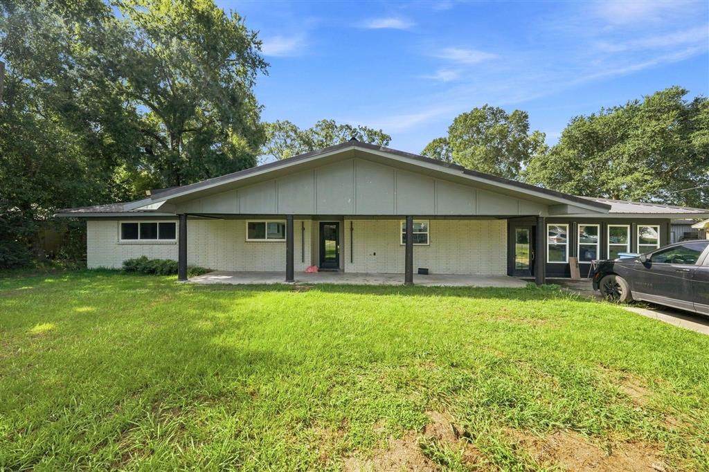 611 Ledoux Street - Photo 1