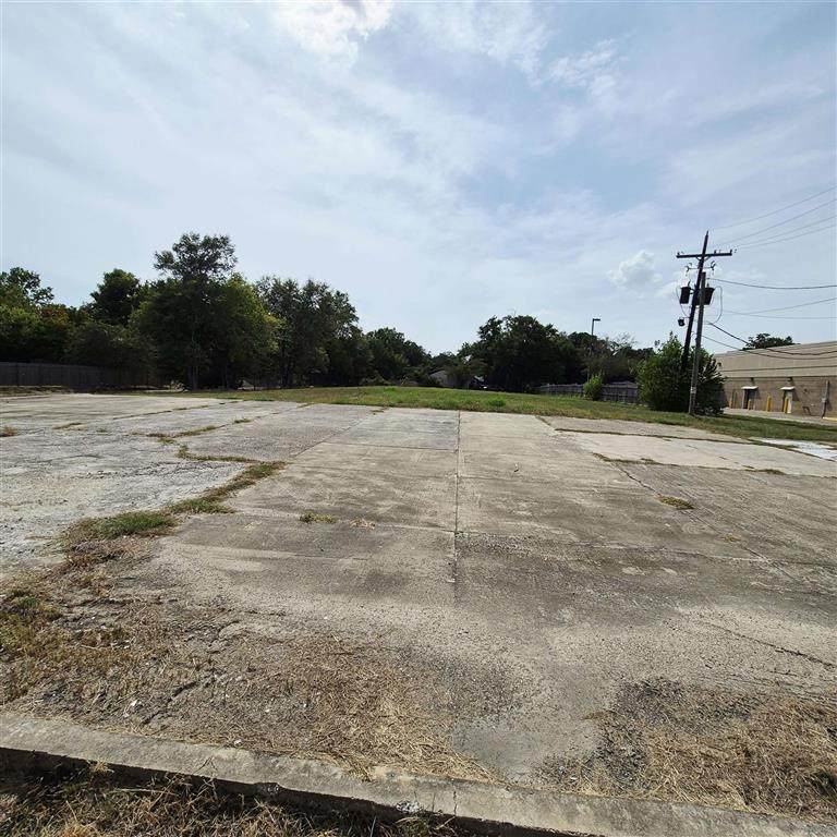 2016 Gerstner Memorial Drive - Photo 1