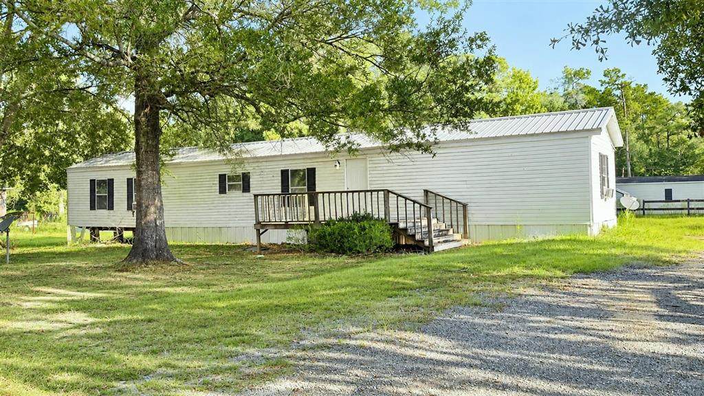 182 Cherokee Road - Photo 1