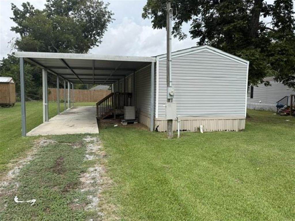 1415 Peterson Street - Photo 1