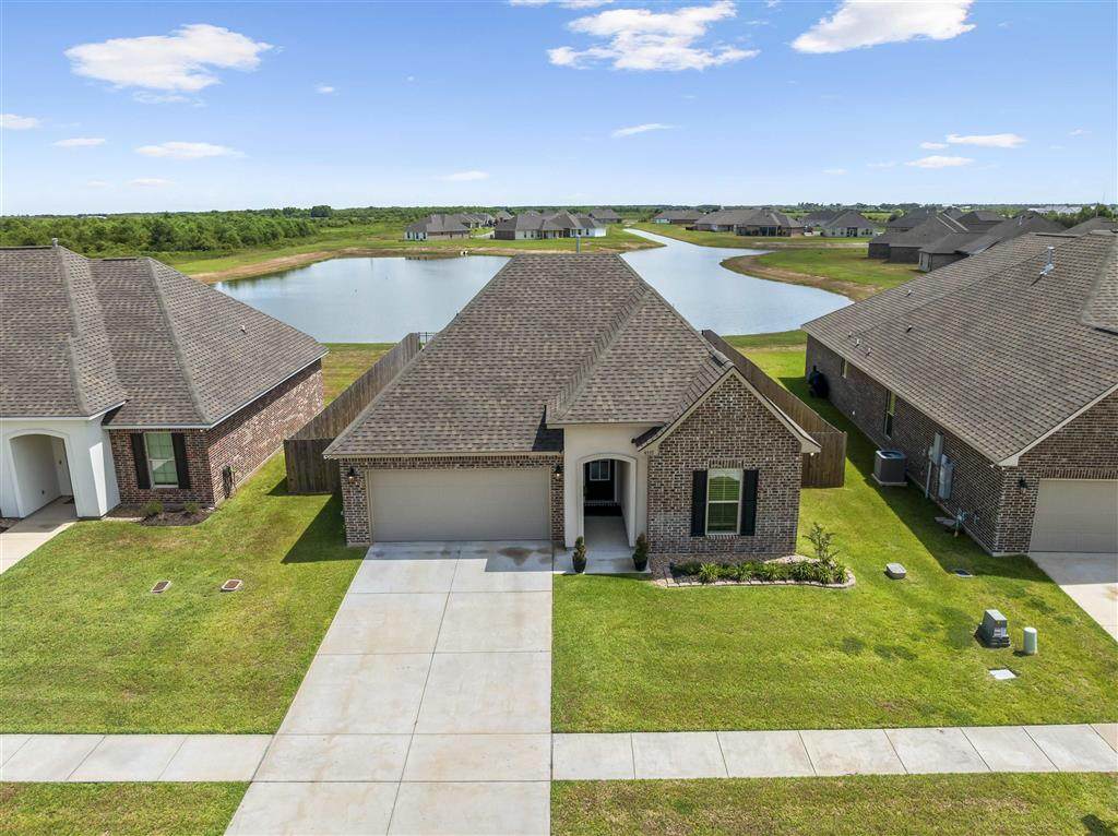 4537 Green Wood Way - Photo 1