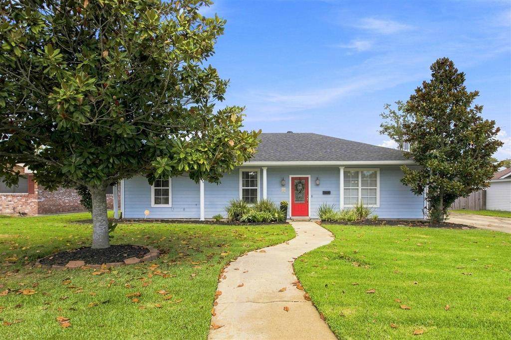 1112 Paris St Street - Photo 1