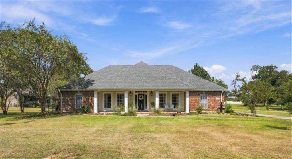 2716 Magnolia Lane - Photo 1